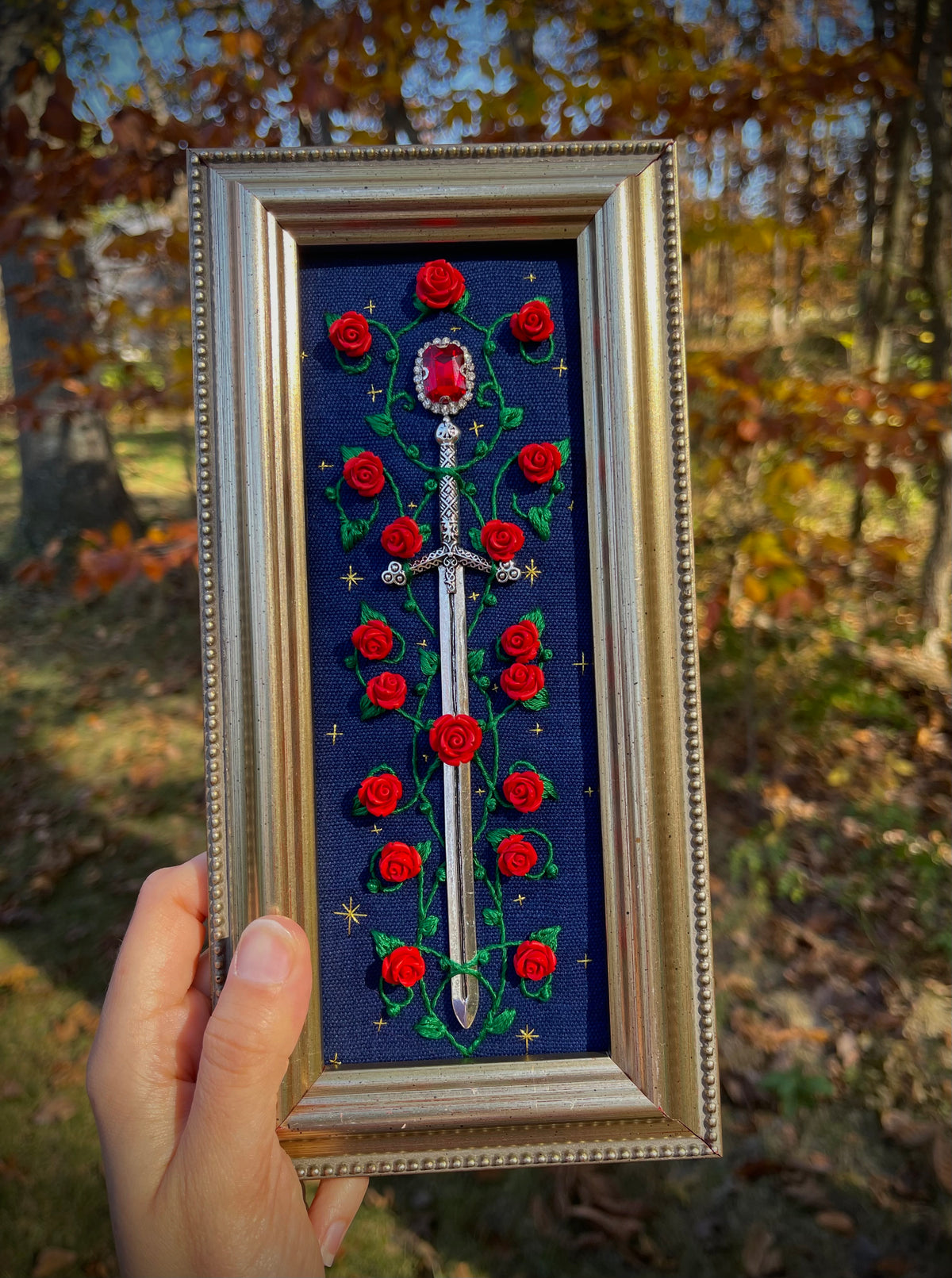 Roses Red 🗡️