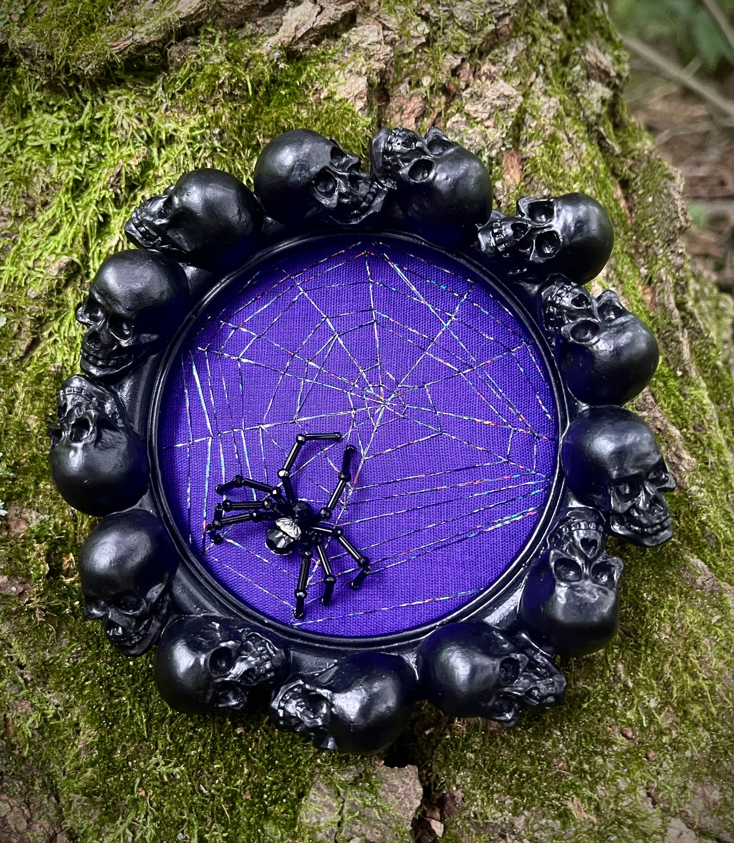Ultra Violet Arachnid 🕷️