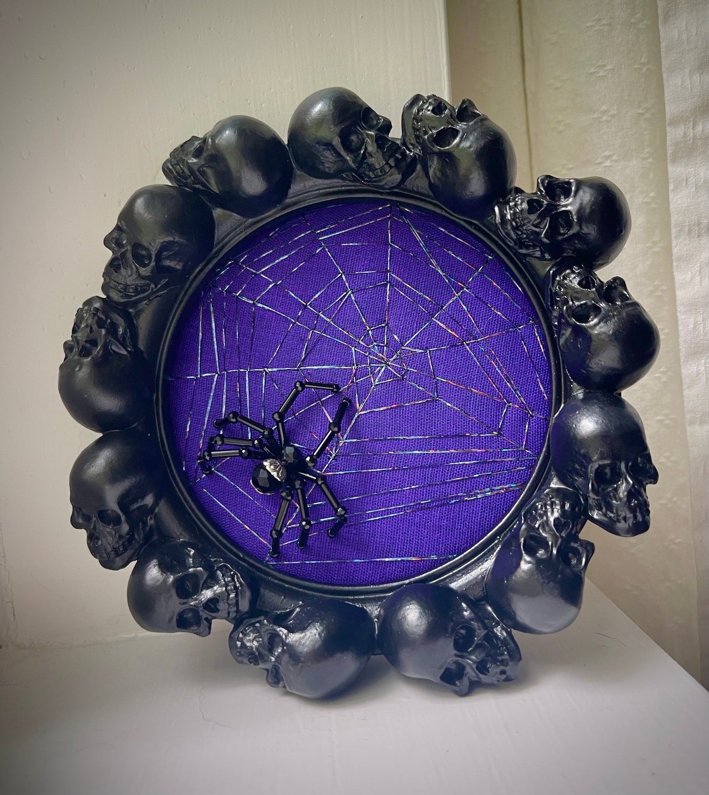 Ultra Violet Arachnid 🕷️