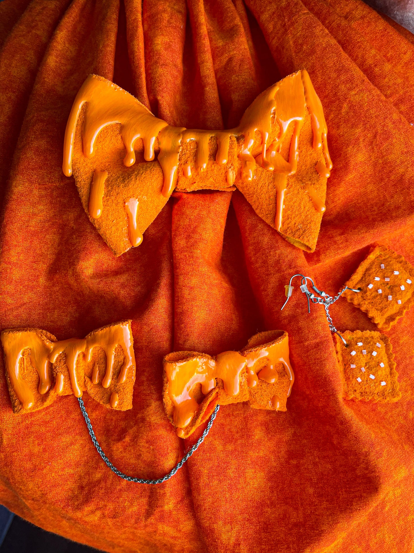 Cheesy and Sprinkle bows for Cole 🧀