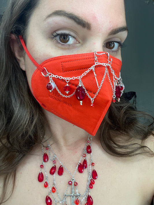 Crimson crystal mask chain