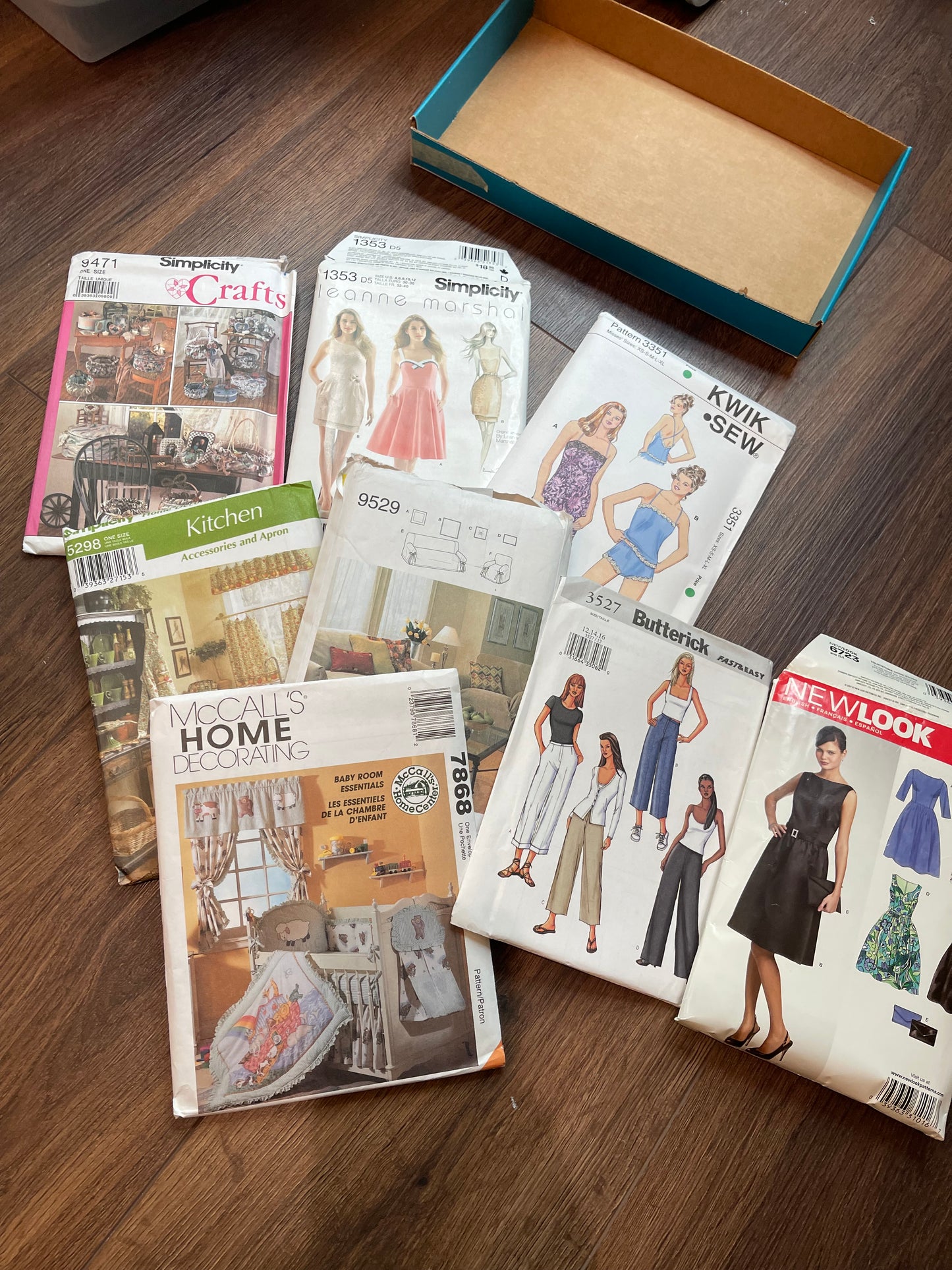 Vintage pattern box