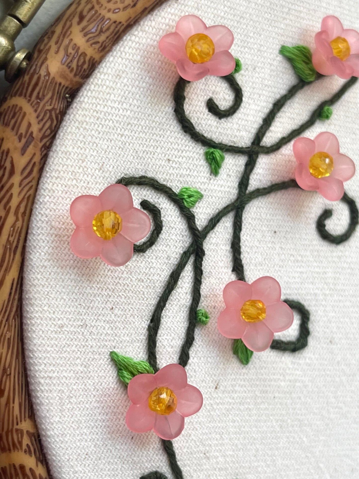 Pink Flower Whisker Keeper