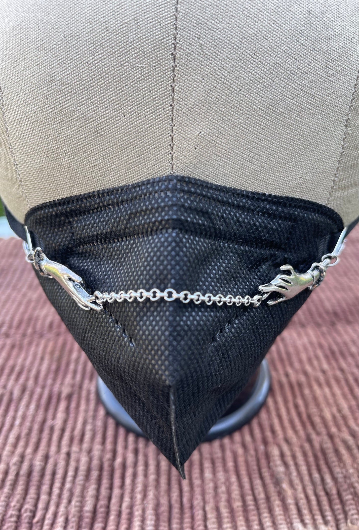 Hand Of Comfort Mask Chain