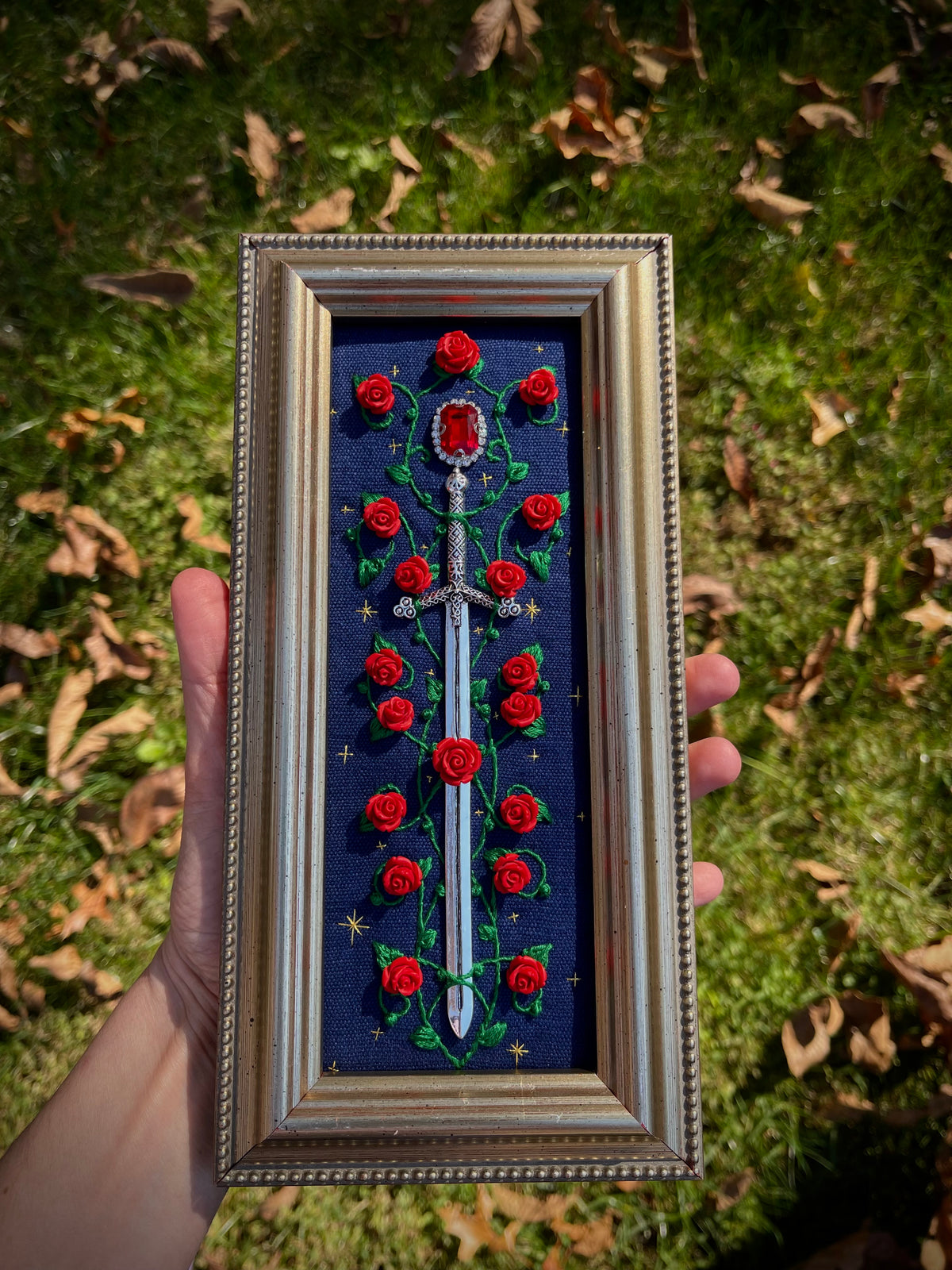 Roses Red 🗡️